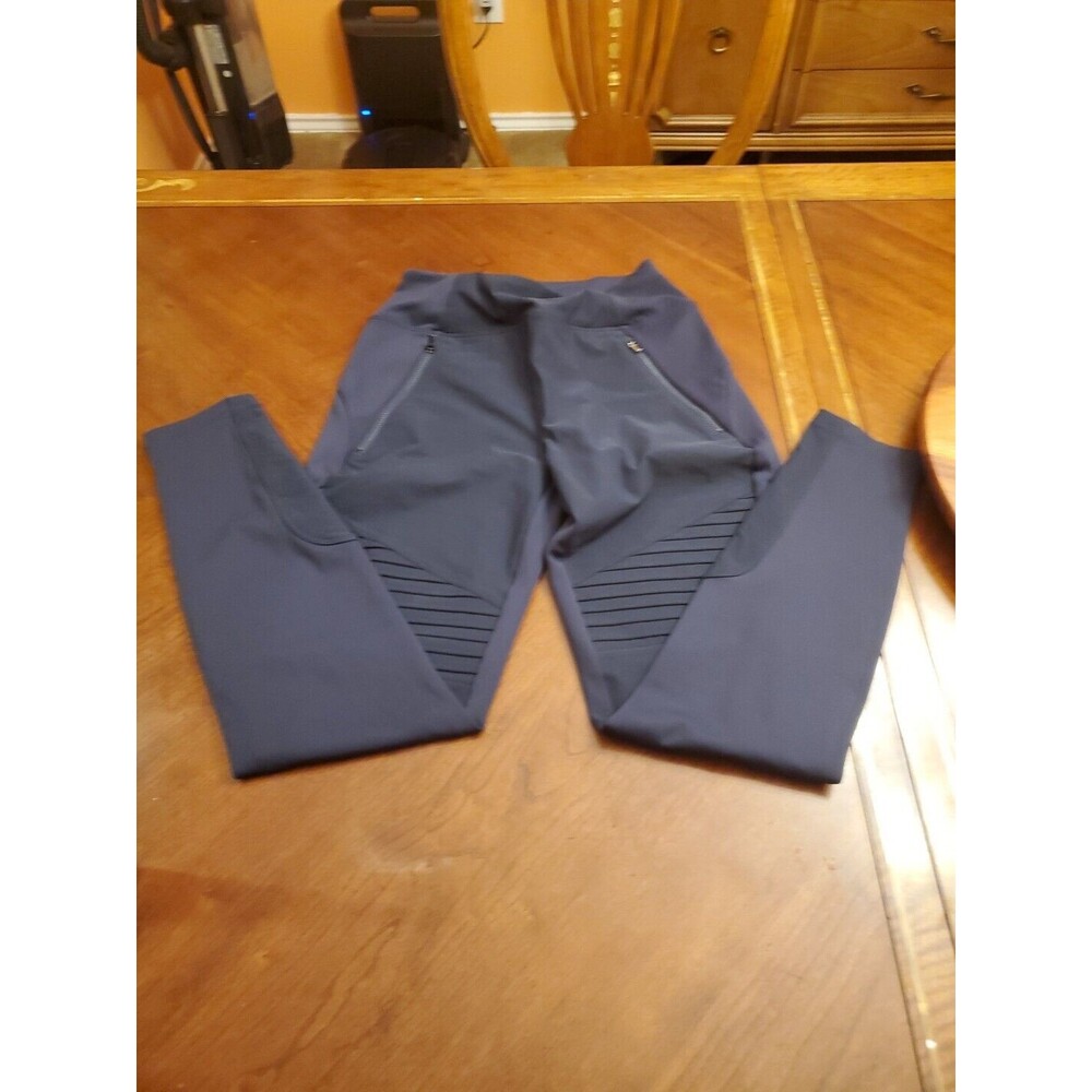Athleta  SIZE 2      Leggings